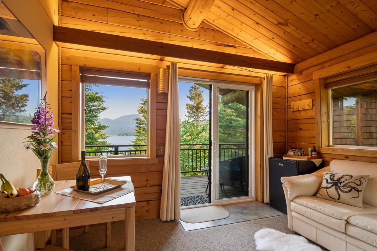 Stillpoint Lodge - All-Inclusive Halibut Cove Esterno foto